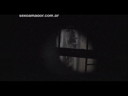 ❤️ Blondiin saab salaja videolevi naabruskonna voyeuri poolt peidetud õõnsate telliskivide taha peidetud ☑ Porno at us et.filmepornonline.ru ❌❤