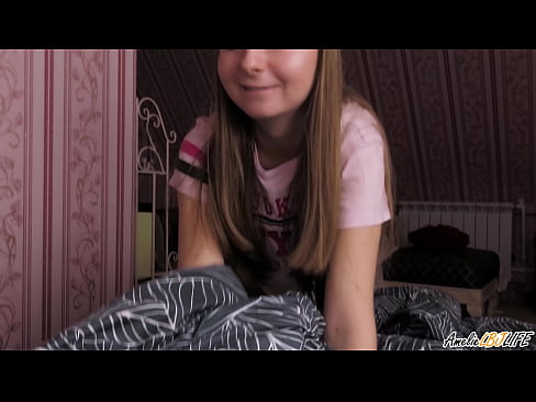 ❤️ Blondie imeb oma BFF-i sügavalt ja saab sperma suhu ☑ Porno at us et.filmepornonline.ru ❌❤